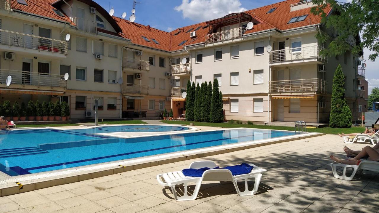 Gabi & Gabi Apartments Hajdúszoboszló Exterior foto